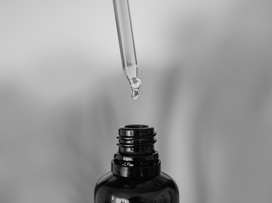 Parfum vs. EDP vs. EDT: ką reikia žinoti
